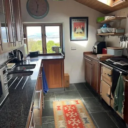 Canfee Holiday home