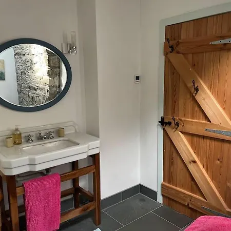 Canfee Holiday home